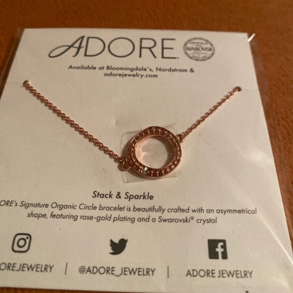 *NEVER WORN Adore Organic Circle Bracelet in Rose-Gold Plating